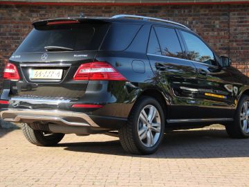 Mercedes-Benz M-Klasse